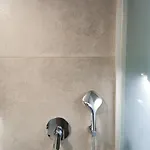 Dreamy Center Location *