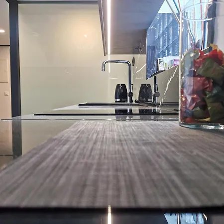 Dreamy Center Location *